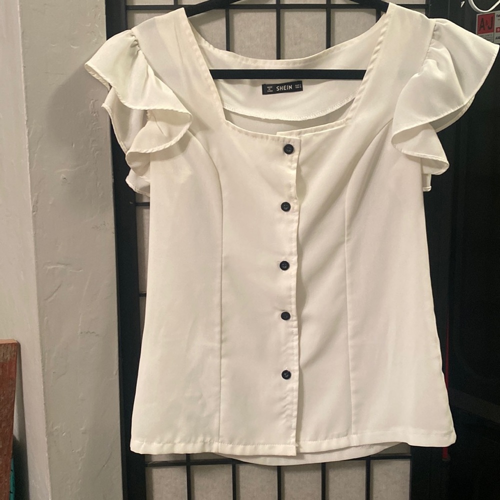 White Blouse Ruffle Sleeve Sz S